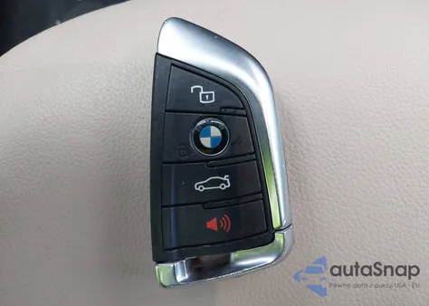 2020 BMW 330I xDrive from USA, damaged, VIN 3MW5R7J02L8B28220